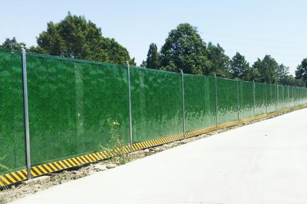 內江建筑工地圍擋特點